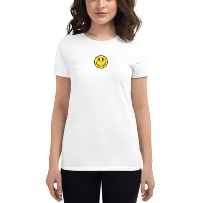 The Happy Tee (Fitted fit)